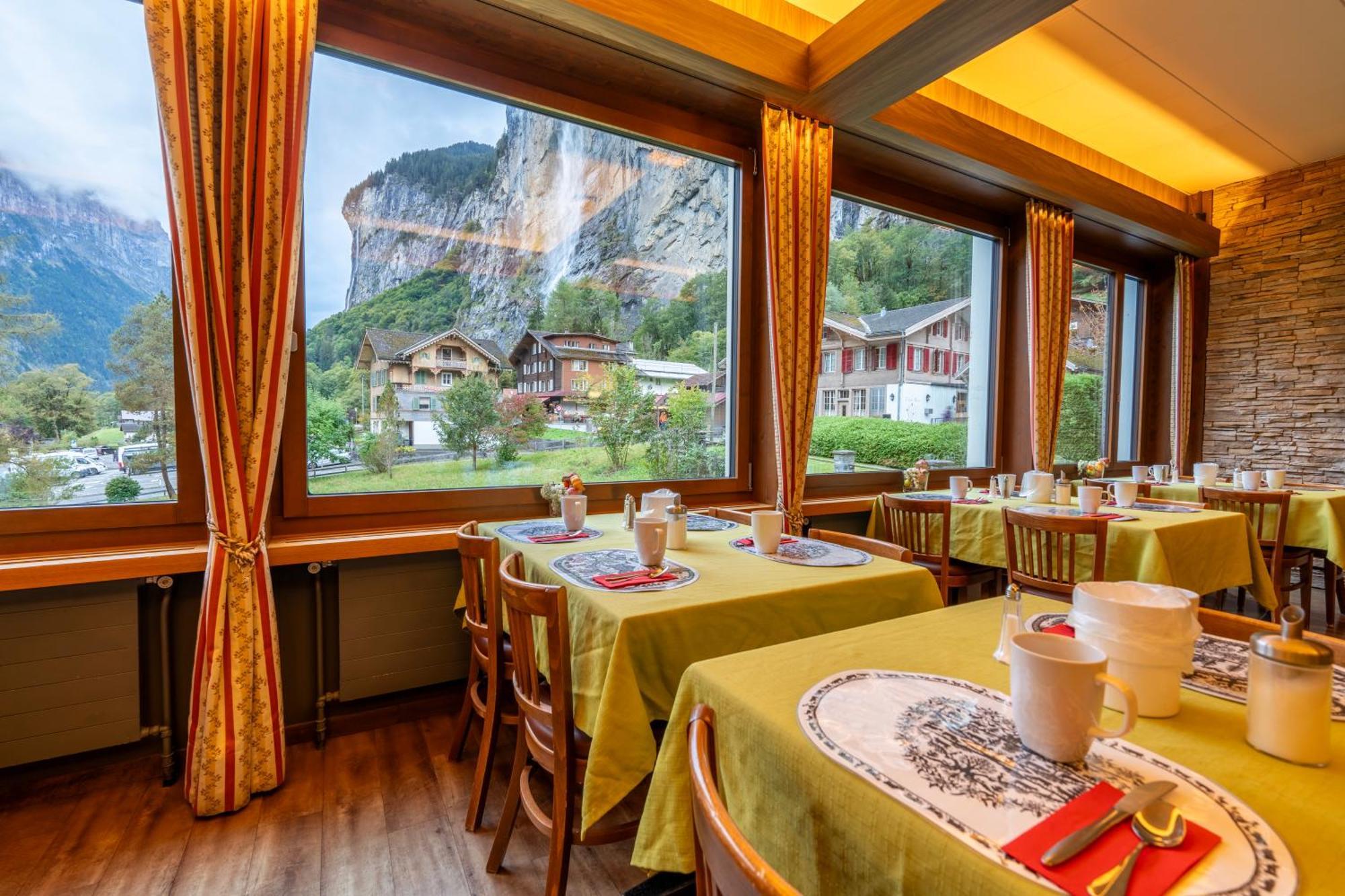 Hotel Staubbach 2*