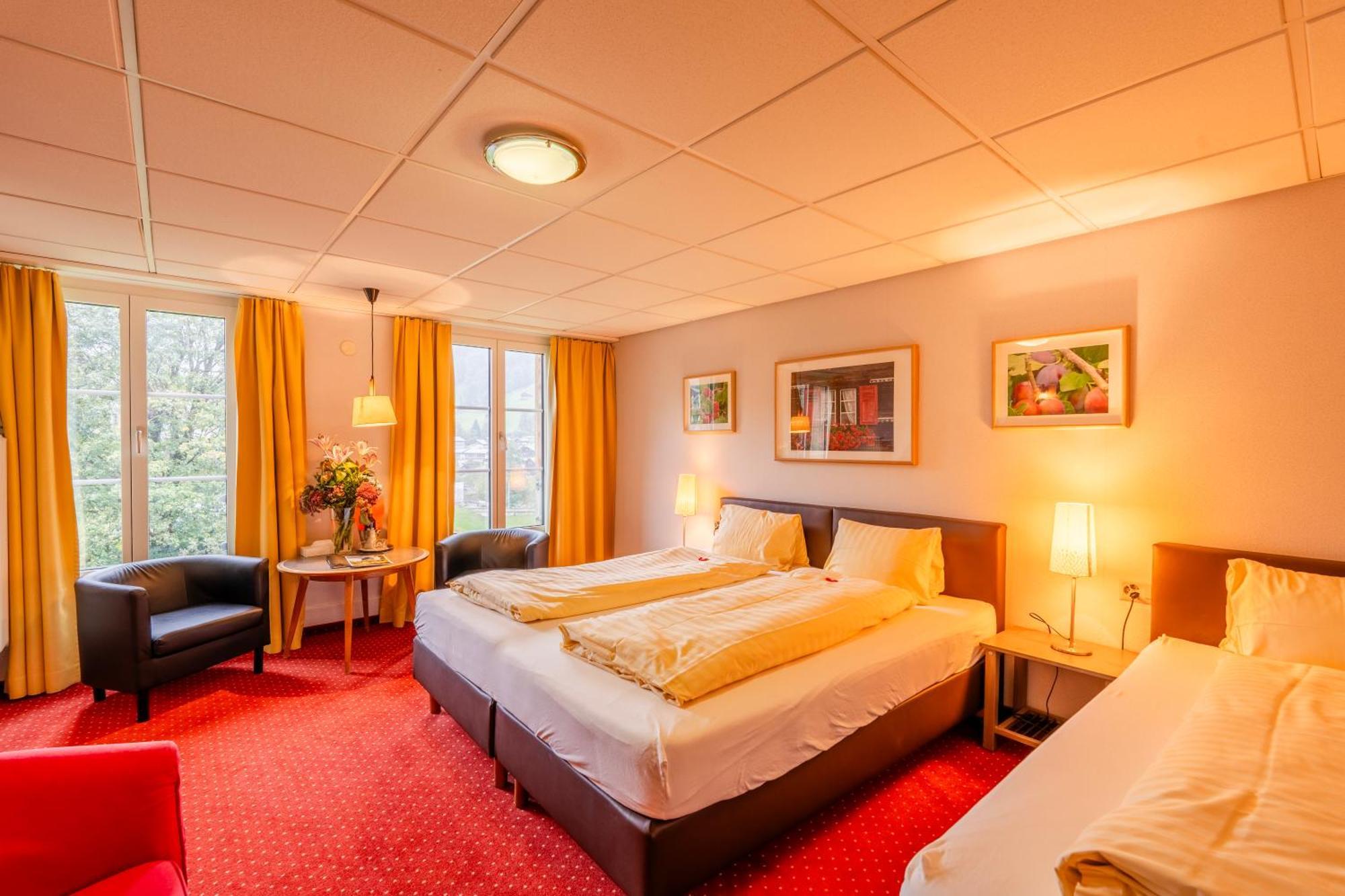 Staubbach Hotel 2*
